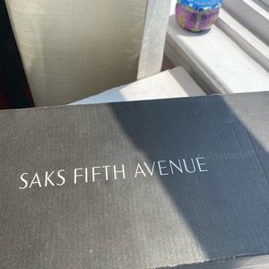 Saks fifth avenue shoes espadrilles red color size 6/36 used in great condition